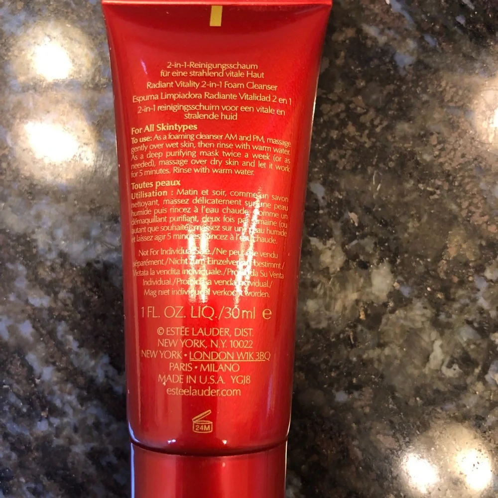 New unopened Set of two Estée Lauder cleansers